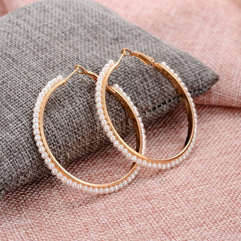Minhin Beautiful White Pearl Decoration Hoop Earring For Girl Special Q50169
