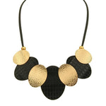 Minhin Wholesale Choker Necklace Oval Metal Sheets Pendant Collier Femme Q50162